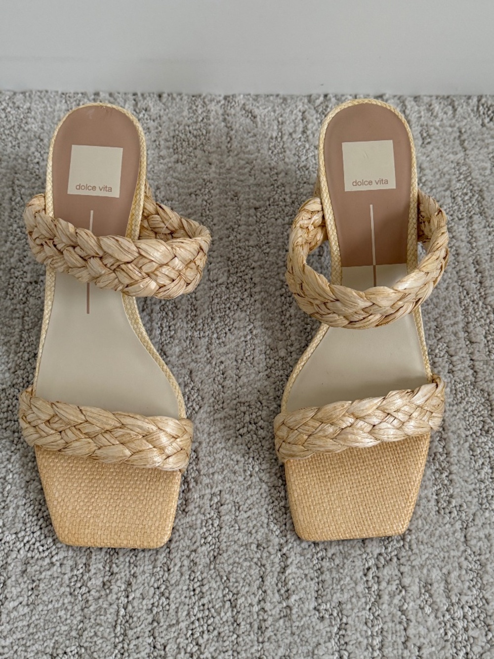 Dolce Vita Paily Natural Raffia Woven Heel Sandals - Size 9.5